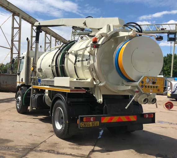 fast clear drainage tanker
